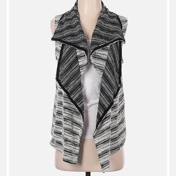 Anthropologie Dolan T-Shirt Sleeveless Cascade Cardigan Vest Size Medium - Picture 8 of 9